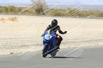 media/Apr-17-2022-CVMA (Sun) [[f474cfa795]]/Race 14 500 Supersport-350 Supersport (Holeshot)/